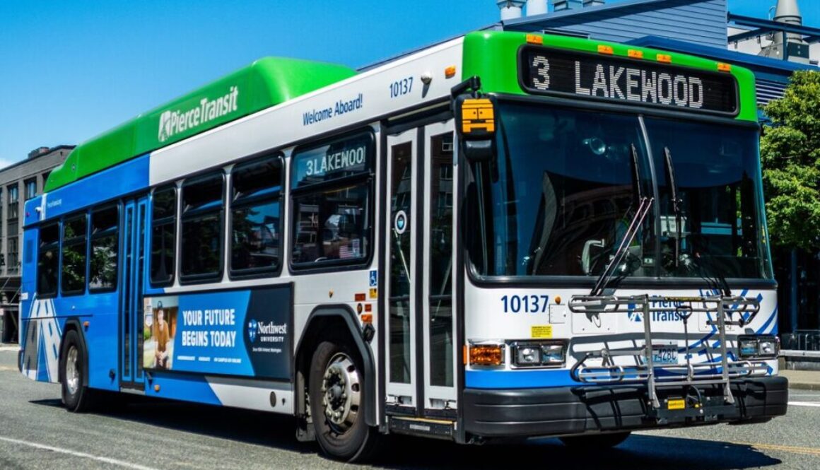 1200px-Pierce_Transit_10137-a